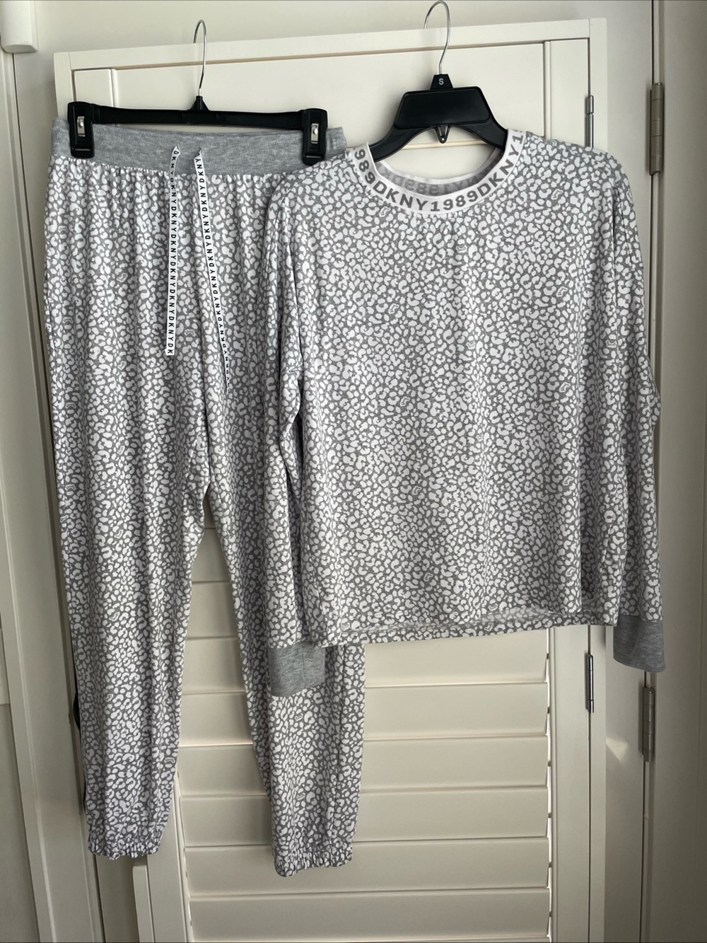 DKNY Women's Gray Leopard-Print Pajama Set with Logo Neckline